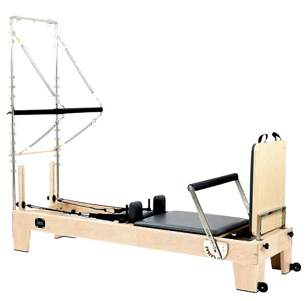 Реформер студийный More Pilates в комплекте с трапецией